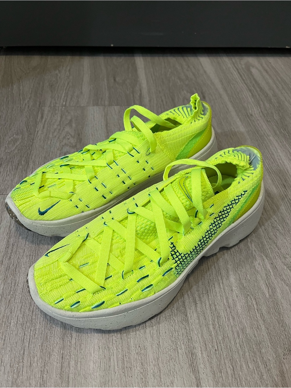 Nike Women’s Neon Green Knit Running Sneakers